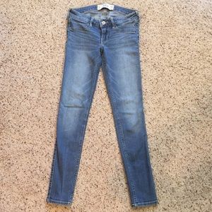 Hollister skinny jeans